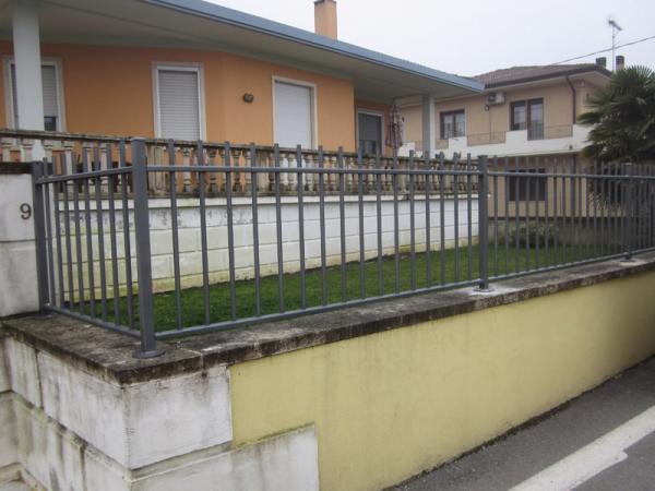 Recinzione in ferro battuto