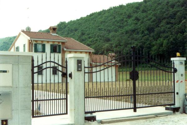 Cancelli per costruzioni residenziali