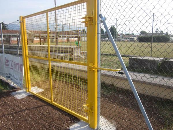 Cancelli per impianti sportivi