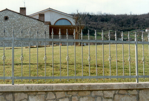 Recinzione in ferro battuto