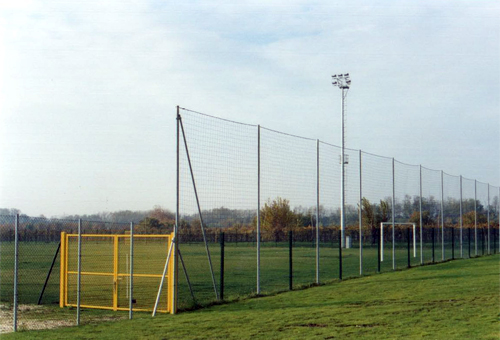 Cancelli per impianti sportivi